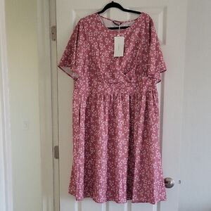 BloomChic Pink Floral Midi Dress